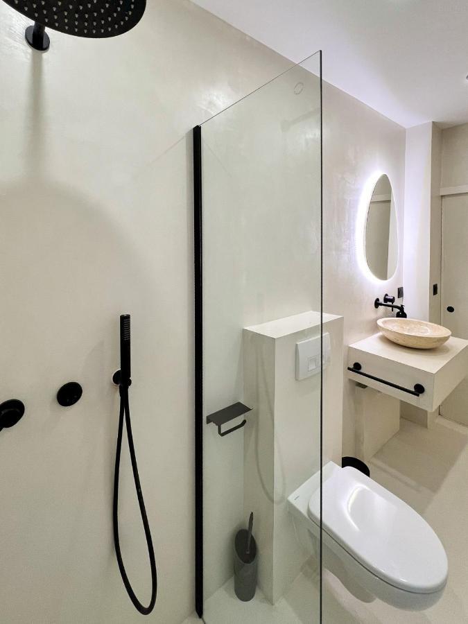 Superb Apartment Palais Royal Louvre Museum Free Netflix Paris Eksteriør billede