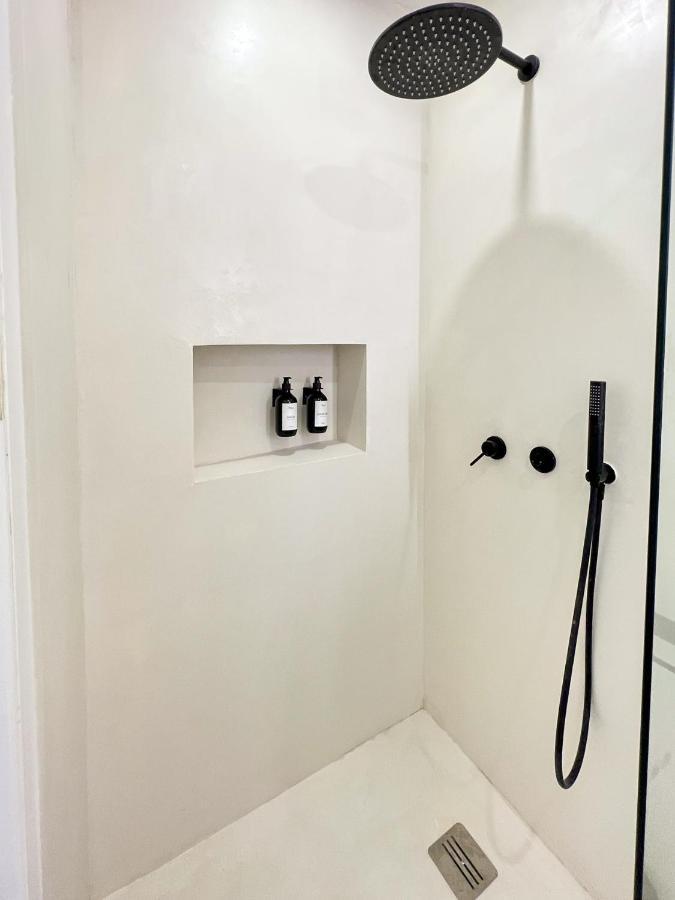 Superb Apartment Palais Royal Louvre Museum Free Netflix Paris Eksteriør billede