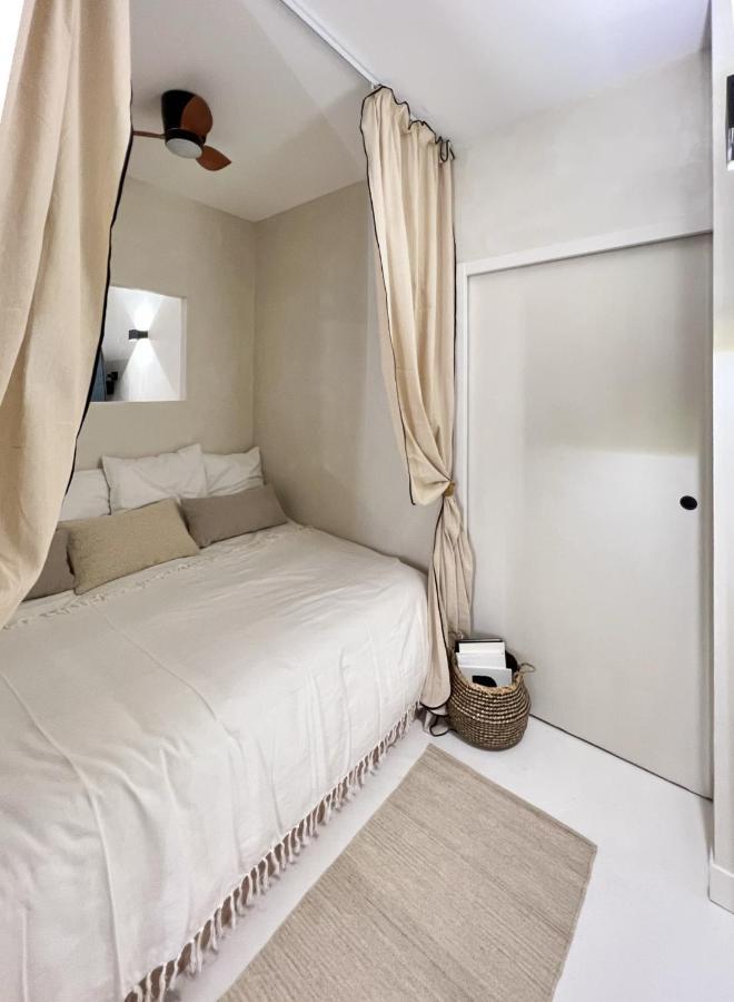 Superb Apartment Palais Royal Louvre Museum Free Netflix Paris Eksteriør billede